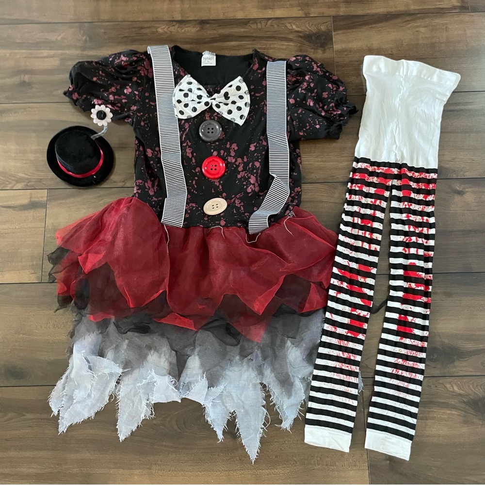 ⭐️SOLD Spirit Halloween Killer Clown Costume Kids XL